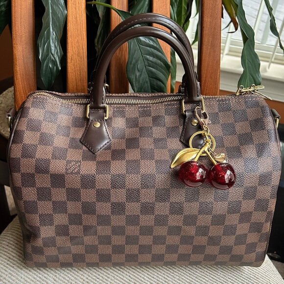 CHERRY AND HEART Bag Charm🍒 - Picture 2 of 6